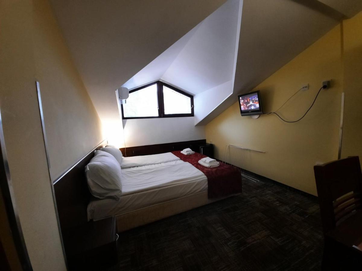 Balkan Hotel Csiflik Kültér fotó